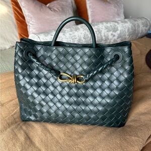 Bottega Veneta Andiamo Medium dark green